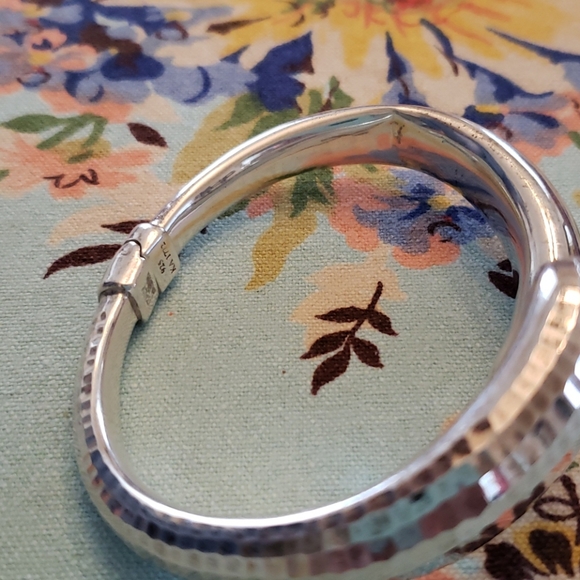 Sterling Silver Hinged Cuff - Picture 5 of 6